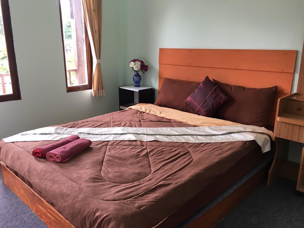 Bansuan Inthanon Resort Чом Тонг Екстериор снимка
