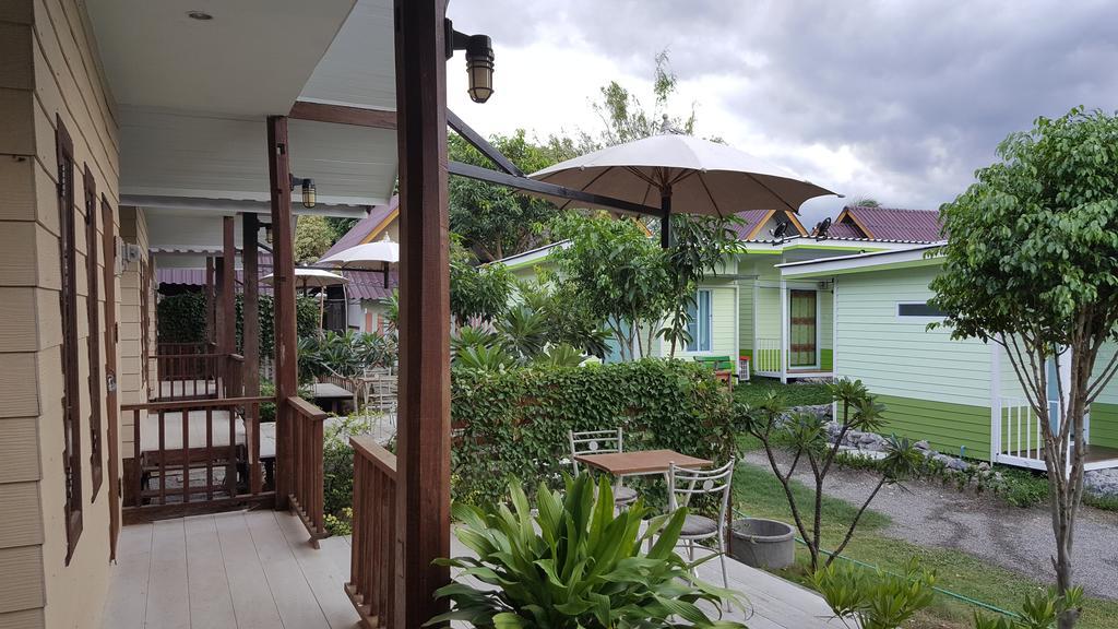 Bansuan Inthanon Resort Чом Тонг Екстериор снимка